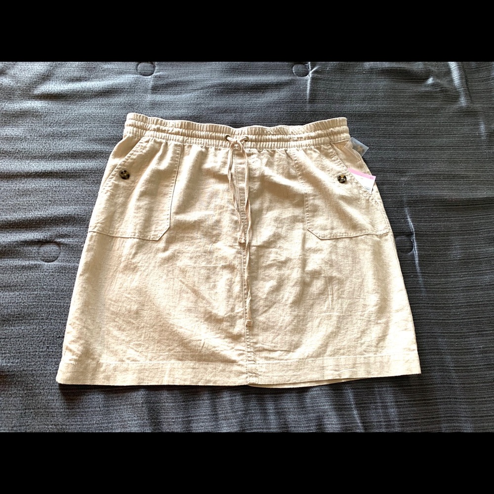 NWT Linen Cargo Mini Skirt Tan Cream. Size 14-16 - Picture 1 of 6